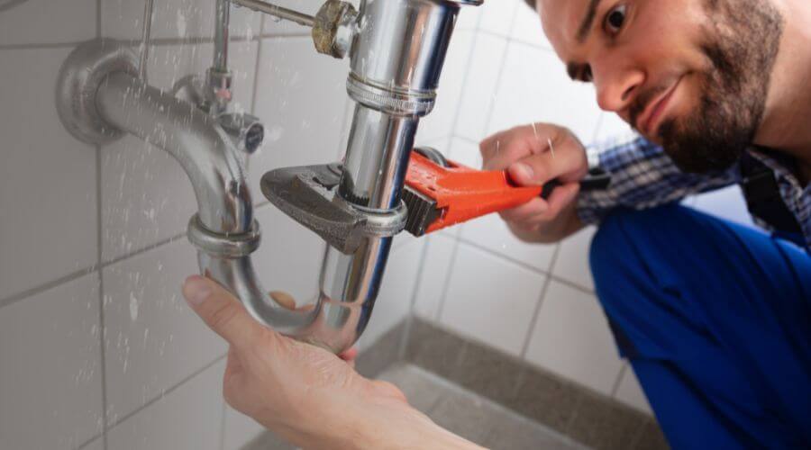 Local annual plumbing maintenance in La Crescenta, CA